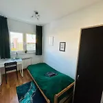 View Проживание в семье *